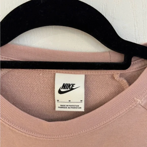 Nike Pink Sweatshirt M - Picture 2 of 3